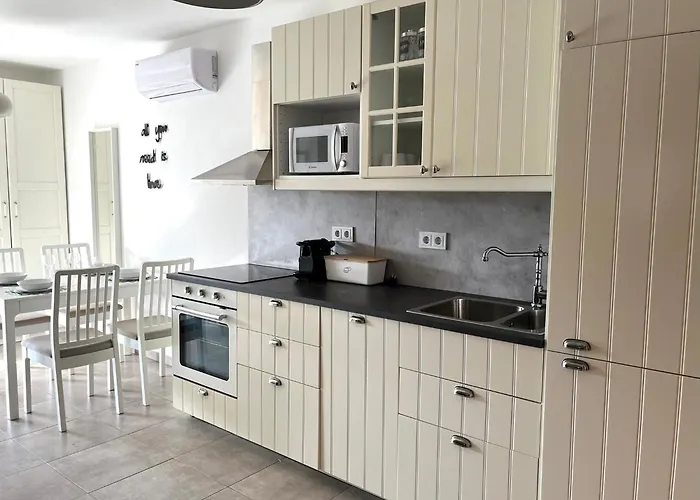 Olive Place 2 דירה טיסנו